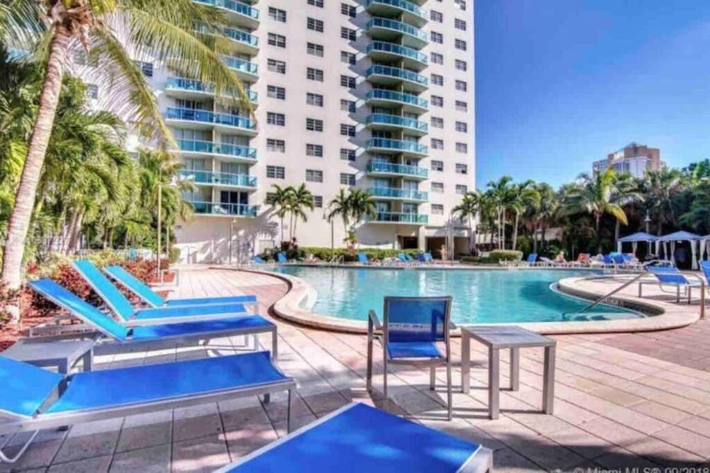 Ocean Reserve Sunny Isles 11Th Str-02330 Apartamento Miami Beach Exterior foto