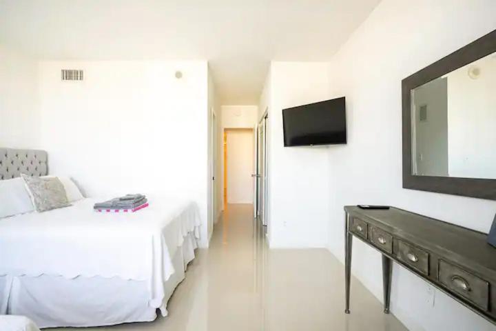 Ocean Reserve Sunny Isles 11Th Str-02330 Apartamento Miami Beach Exterior foto