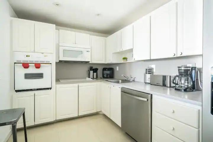 Ocean Reserve Sunny Isles 11Th Str-02330 Apartamento Miami Beach Exterior foto